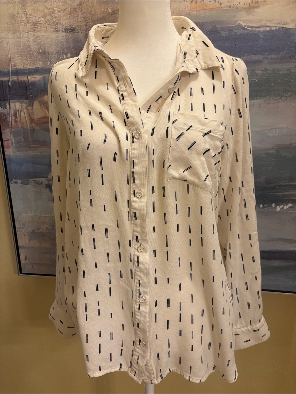 Kensie Cream Button-Down Shirt with Black Dash Print